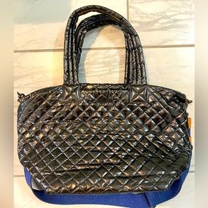 MZ WALLACE
Metro Deluxe Medium Quilted Tote Bag w/ adjustable shoulder strap